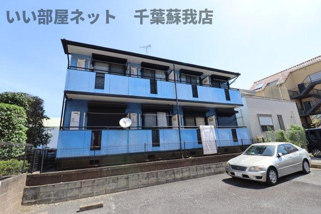 アローンヒルズの駐車場|車をお持ちの方に嬉しい駐車場付きの物件です