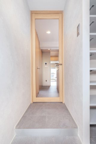 渋谷マンションの玄関
