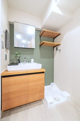渋谷マンションの独立洗面台
