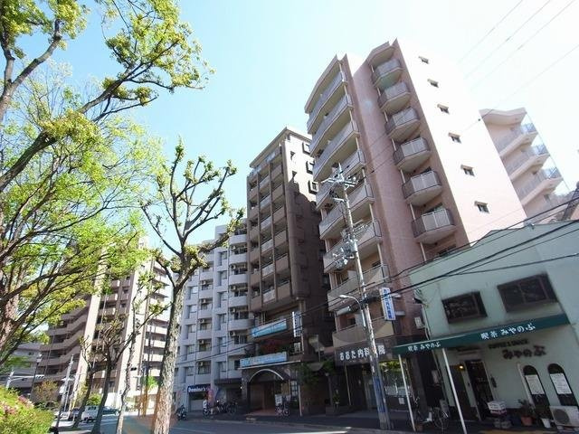 フレンテ灘の外観