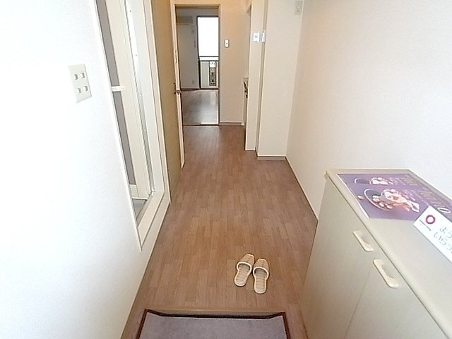 イーストハイツ甲南の玄関