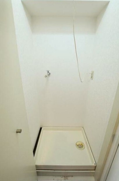 日暮里サンライズマンションの設備|洗濯機置場