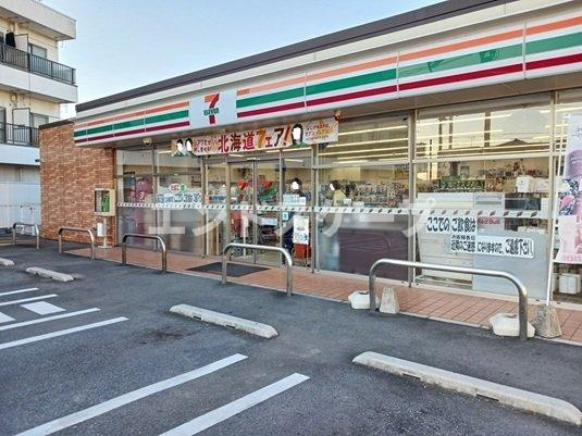メゾン　ド　ココンの周辺|セブンイレブン経大前店まで290m
高崎、前橋のお部屋探しはエンドスケープまで！お客様の理想お聞かせ下さい♪