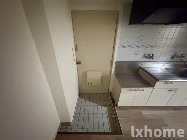 摂津第5マンションの玄関