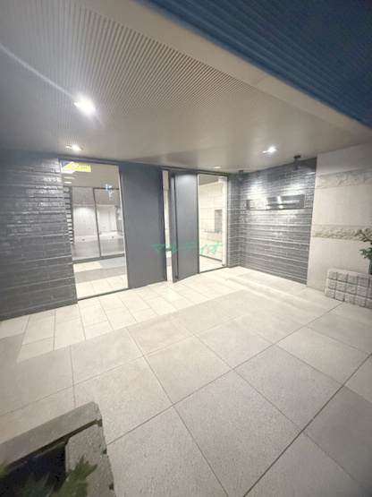 【エントランス】 | レジディア日本橋馬喰町