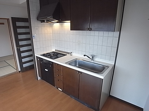 神戸市東灘区深江北町２丁目の賃貸マンションのキッチン