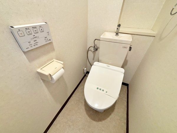 綺麗にお使いのトイレ部分