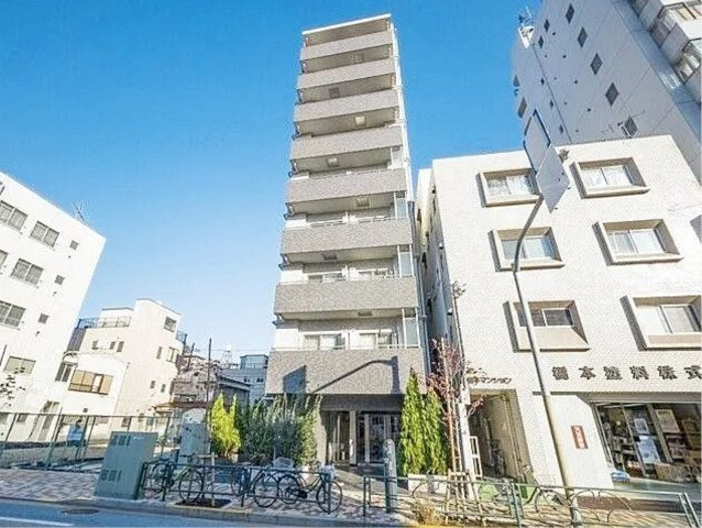 ライジングプレイス浅草ＥＡＳＴのエントランス