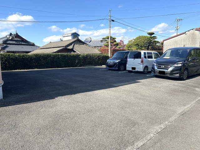 コーポ小川の駐車場