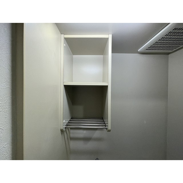 ダイホープラザ橋本のキッチン|キッチン上収納