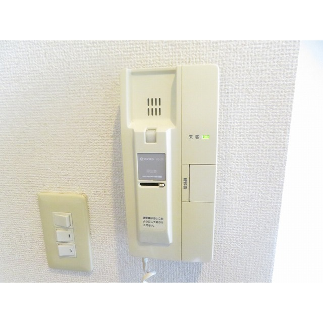 ハイグレイス・Ｔのその他|インターフォン　写真他部屋