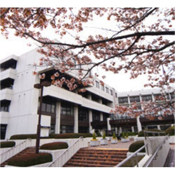 Ｙ’Ｓ　ＨＯＵＳＥの周辺|役所「多摩市役所まで2222m」