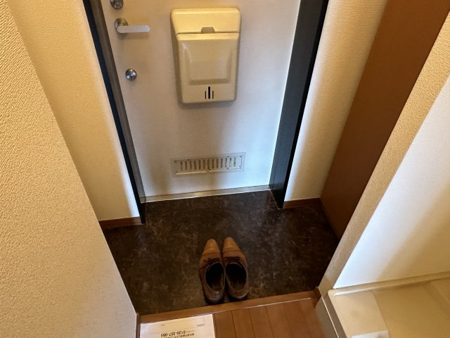 メゾン　シンフォニーの玄関|同建物別室参考写真