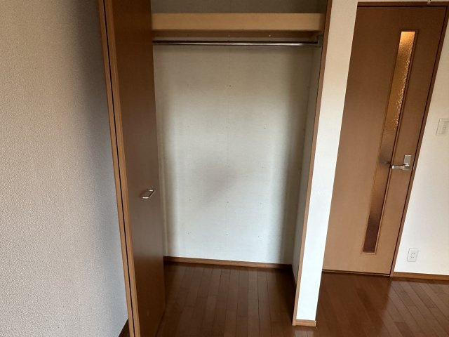 メゾン　シンフォニーの収納|同建物別室参考写真