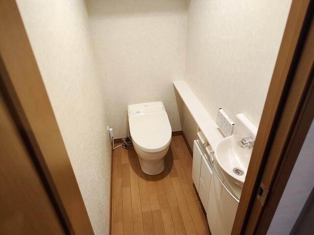 ローゼンハイツ西麻布のトイレ
