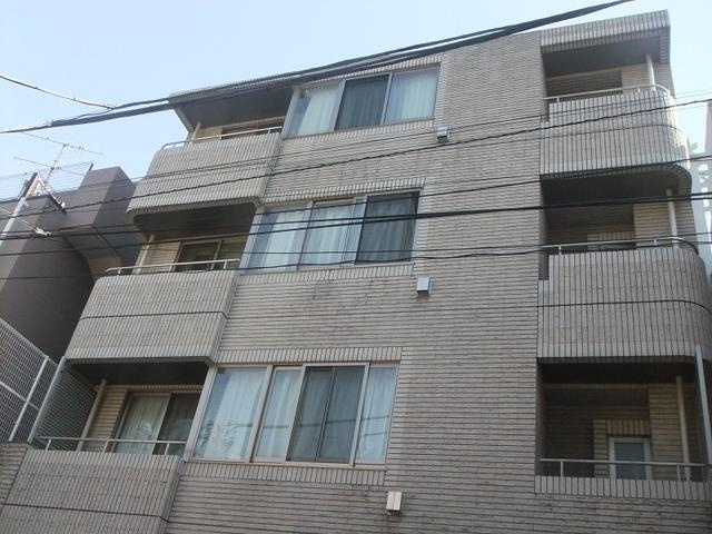 ローゼンハイツ西麻布の外観