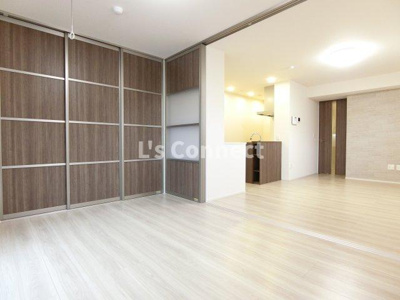 【内装】 | Ｄ－ＲＯＯＭすいせん通り | ６．１帖の洋室は寝室として使えます。