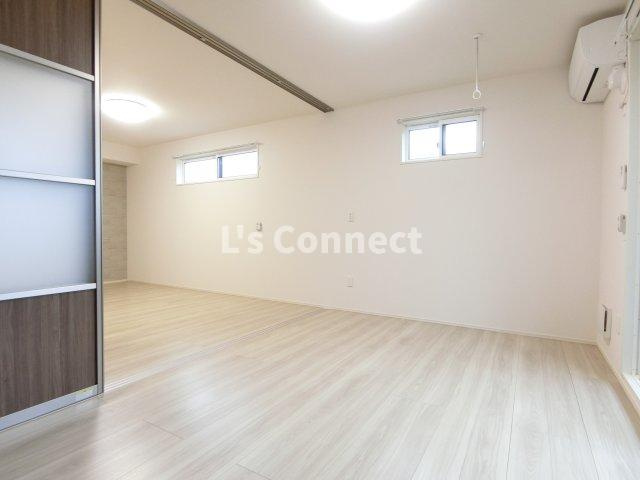 【その他】 | Ｄ－ＲＯＯＭすいせん通り | 角部屋で２面に窓があります。