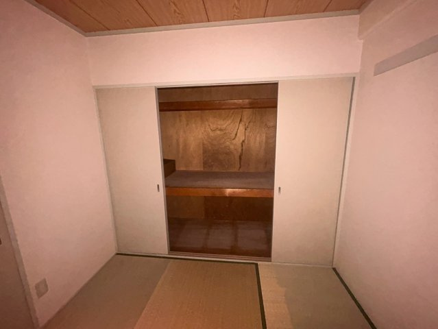 ルガル・デ・レイナの収納