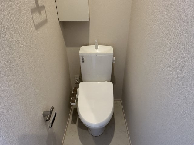 ヘーベルメゾン中野のトイレ