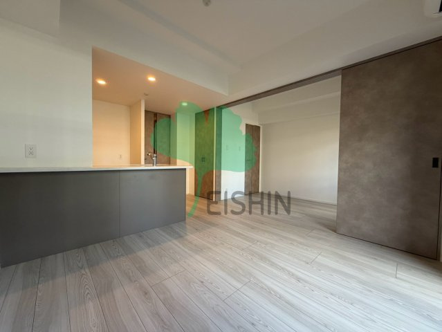 S-RESIDENCE博多駅東awesomeの居間・リビング