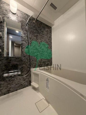 S-RESIDENCE博多駅東awesomeの浴室