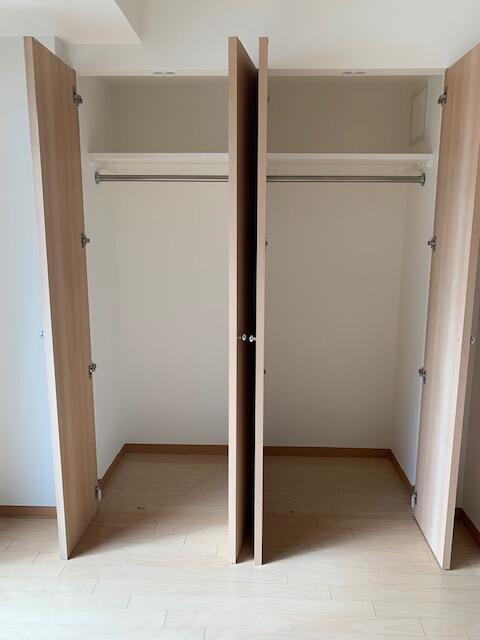 グランハイツ東新宿の収納