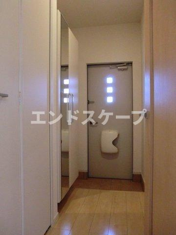 ブリッサＢの玄関|高崎、前橋のお部屋探しはエンドスケープまで！お客様の理想お聞かせ下さい♪