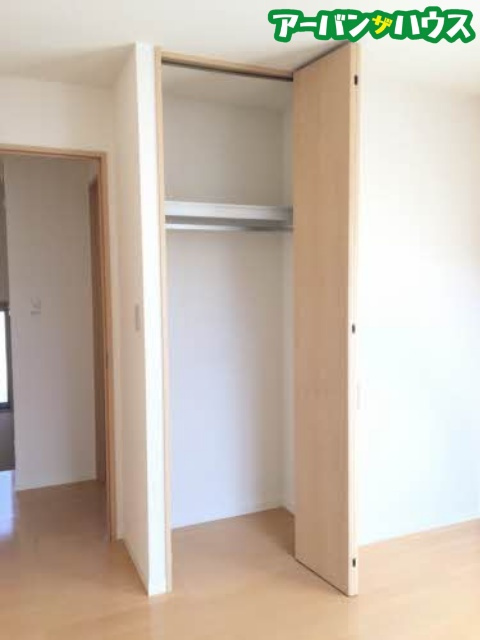 シャーメゾンＴＯＭＯ　Ｄ棟の収納