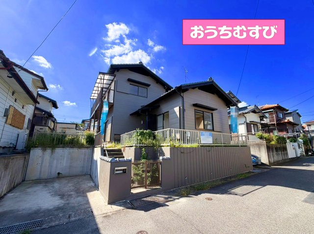 小牧市本庄の外観