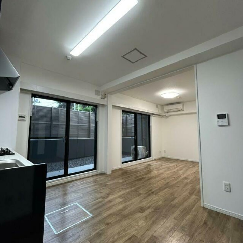 さいたま市南区南本町２丁目の賃貸マンションの居間・リビング