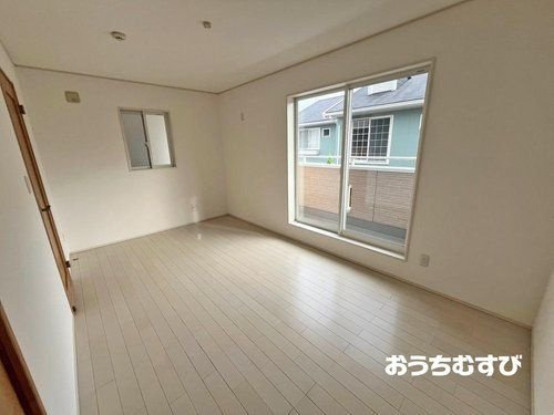 春日井市下条町の洋室