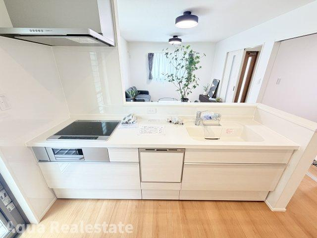 オール電化デザイナーズハウス藍住町東中富⑥のキッチン|使いやすいキッチンです　※同仕様の施工事例です