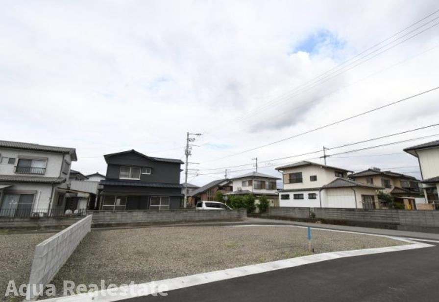 オール電化デザイナーズハウス藍住町東中富⑥の前面道路含む現地写真|前面道路含む現地写真です