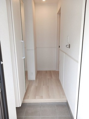 【玄関】 | ベルメゾン六番館 | 毎日通る玄関はこちらです