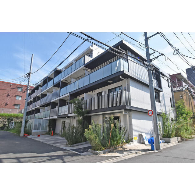 ルネサンスコート新宿余丁町の外観
