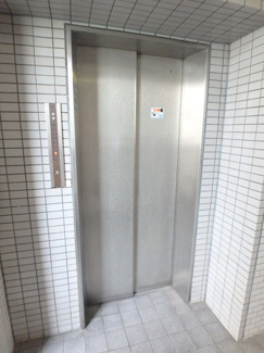 エレベーター