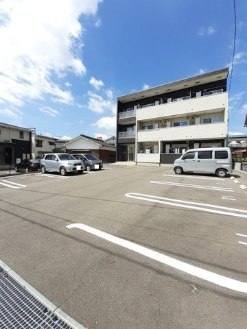 Ｋ’ｓ　シエージィ　Ｂの駐車場