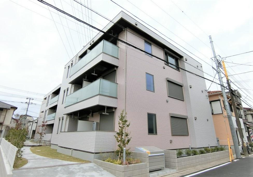 ｄｅｎ　ｄｏｕｃｅ　デンドゥースの外観
