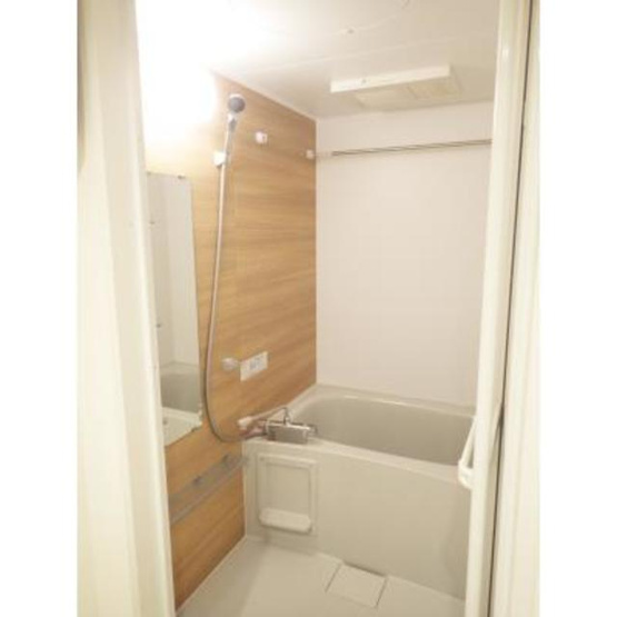 【浴室】 | ＬＡＰｉＳ白金高輪 | ※写真は同タイプ住戸です。