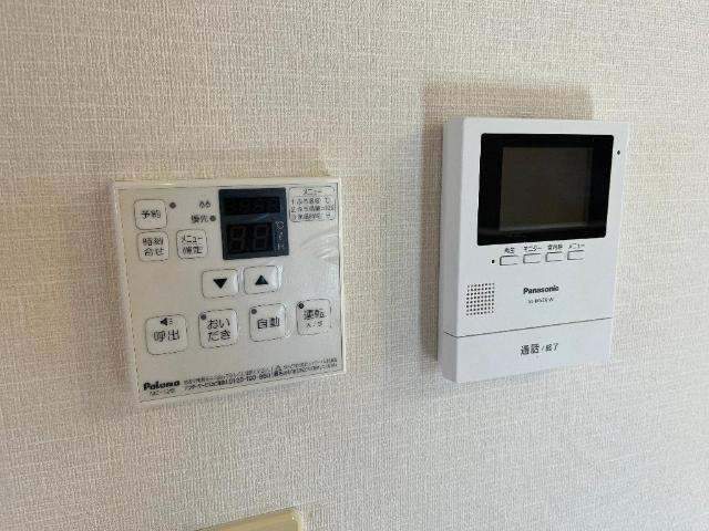 和（なごみ）の内装|カメラ付インターホン