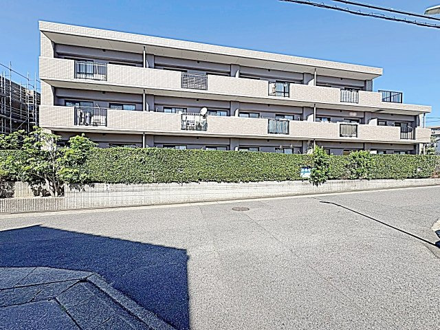 レージュ神ノ倉の外観