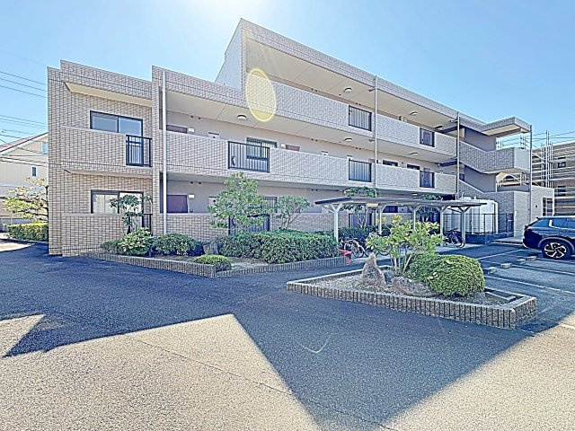 レージュ神ノ倉の外観
