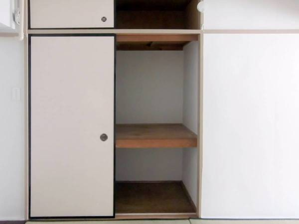ビレッジハウス大輪1号棟の収納|ビレッジハウスの同一物件・同一タイプの間取りの写真です