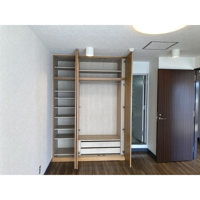 ポートタワー山下町の内装