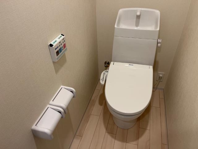 White Lord 錦のトイレ|シャワー付トイレ