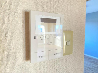 【内装】 | サンシャイン石敷 | カメラ付インターホン