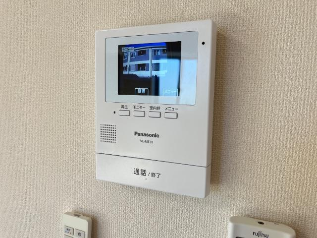 エクセールⅡの内装|カメラ付インターホン
