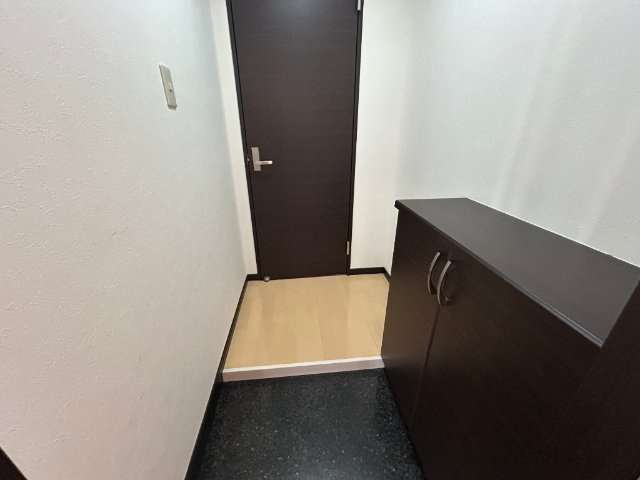 ルーチェもみじの玄関