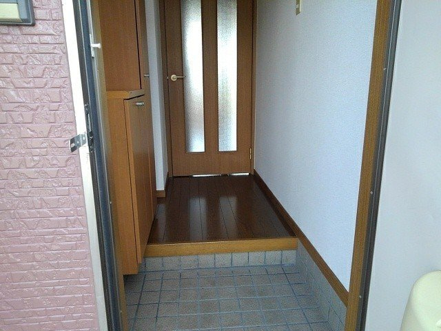 ヴィラ・シーサイドの玄関|きれいな玄関です